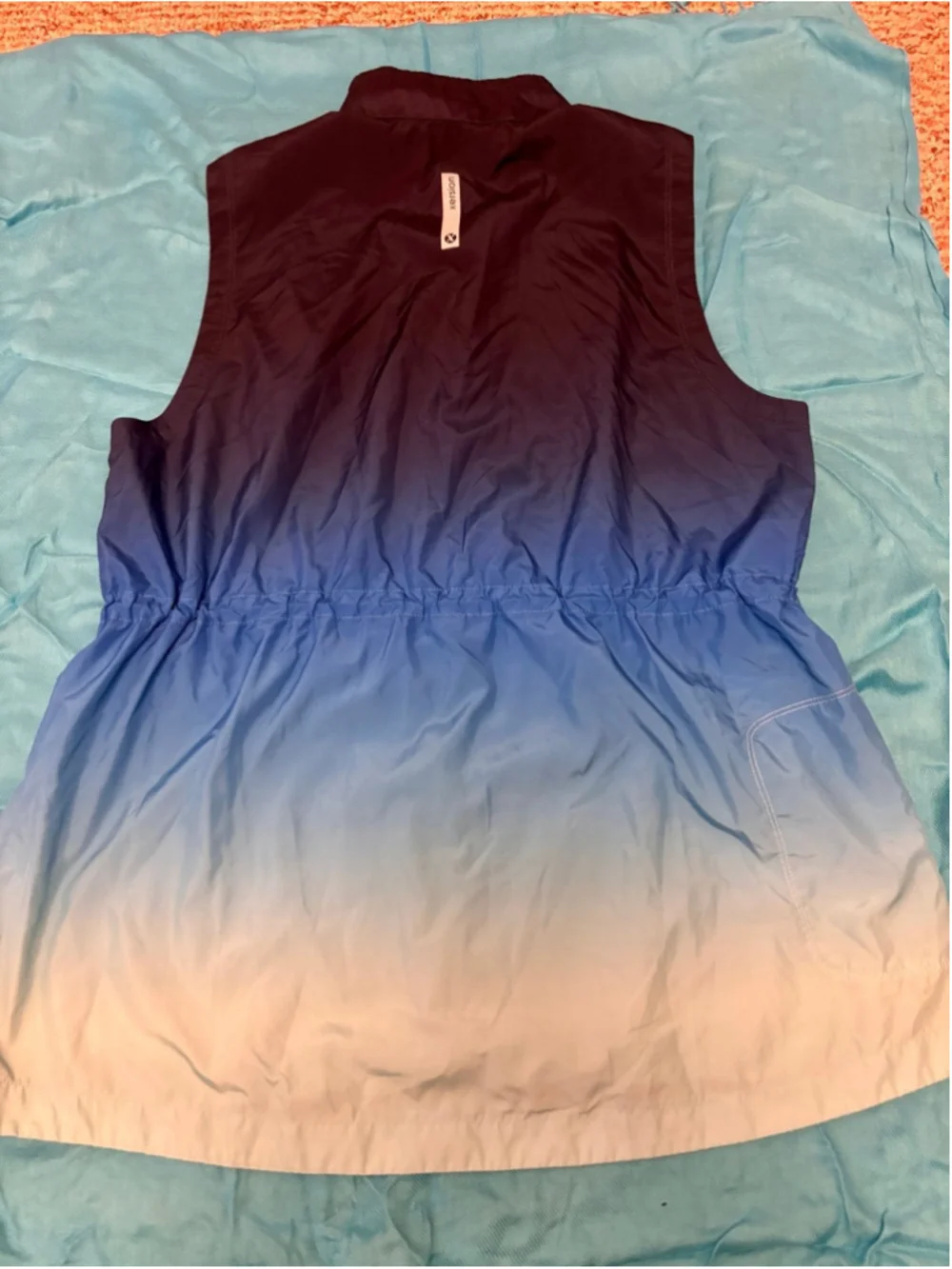 Xersion Women’s wind breaker type vest